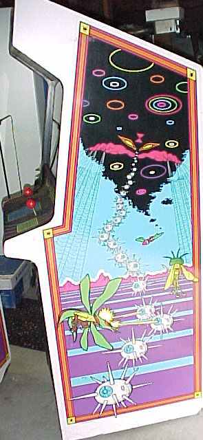 Atari Black Widow Vector Arcade Video Game