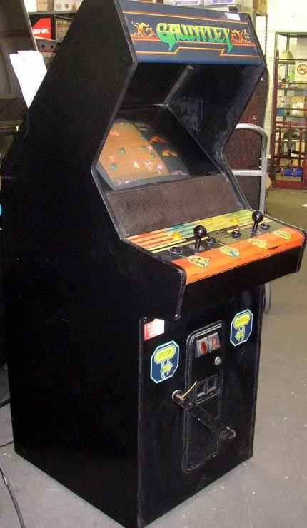 Atari Gauntlet Arcade Video Game