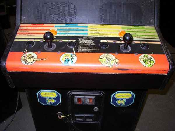 Atari Gauntlet Arcade Video Game