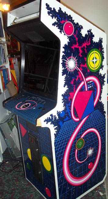 Atari Quantum Vector Arcade Video Game