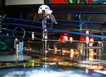 Apollo 13 Pinball By Sega - Photo