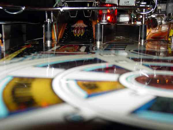 THE MACHINE BRIDE OF PINBOT - Pinball Image