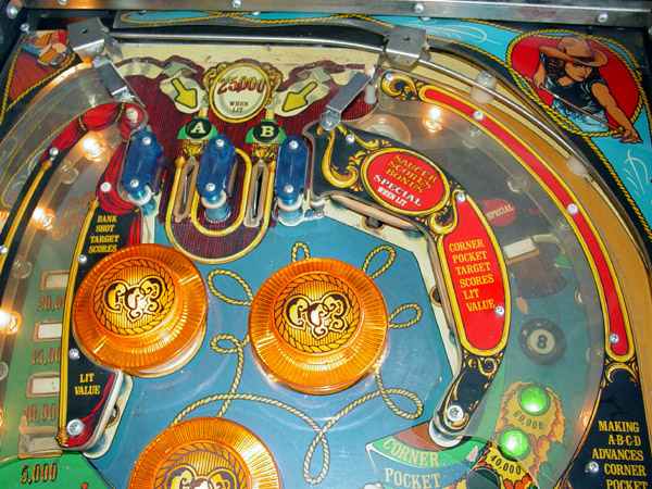 Eight Ball Deluxe - Pinball Image