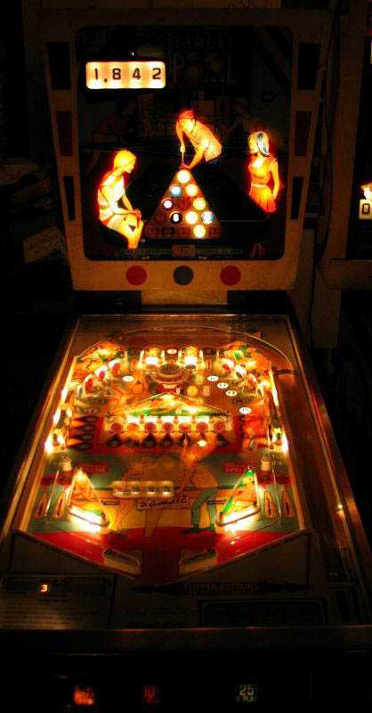 Target Pool Pinball By D. Gottlieb & Company