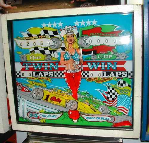 Twin Win Pinball By Bally - Photo