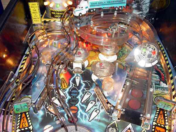 TWISTER - Pinball Machine Image