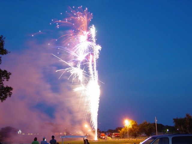 tioga_texas_fireworks_200629.jpg