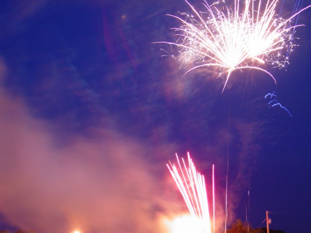 tioga_texas_fireworks_200645.jpg