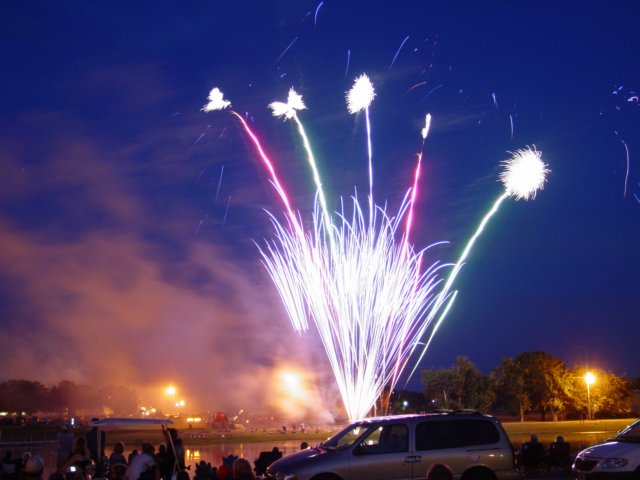 tioga_texas_fireworks_200651.jpg