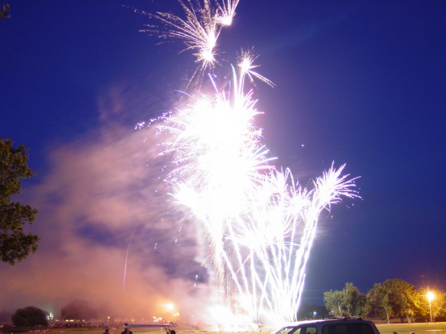 tioga_texas_fireworks_200656.jpg