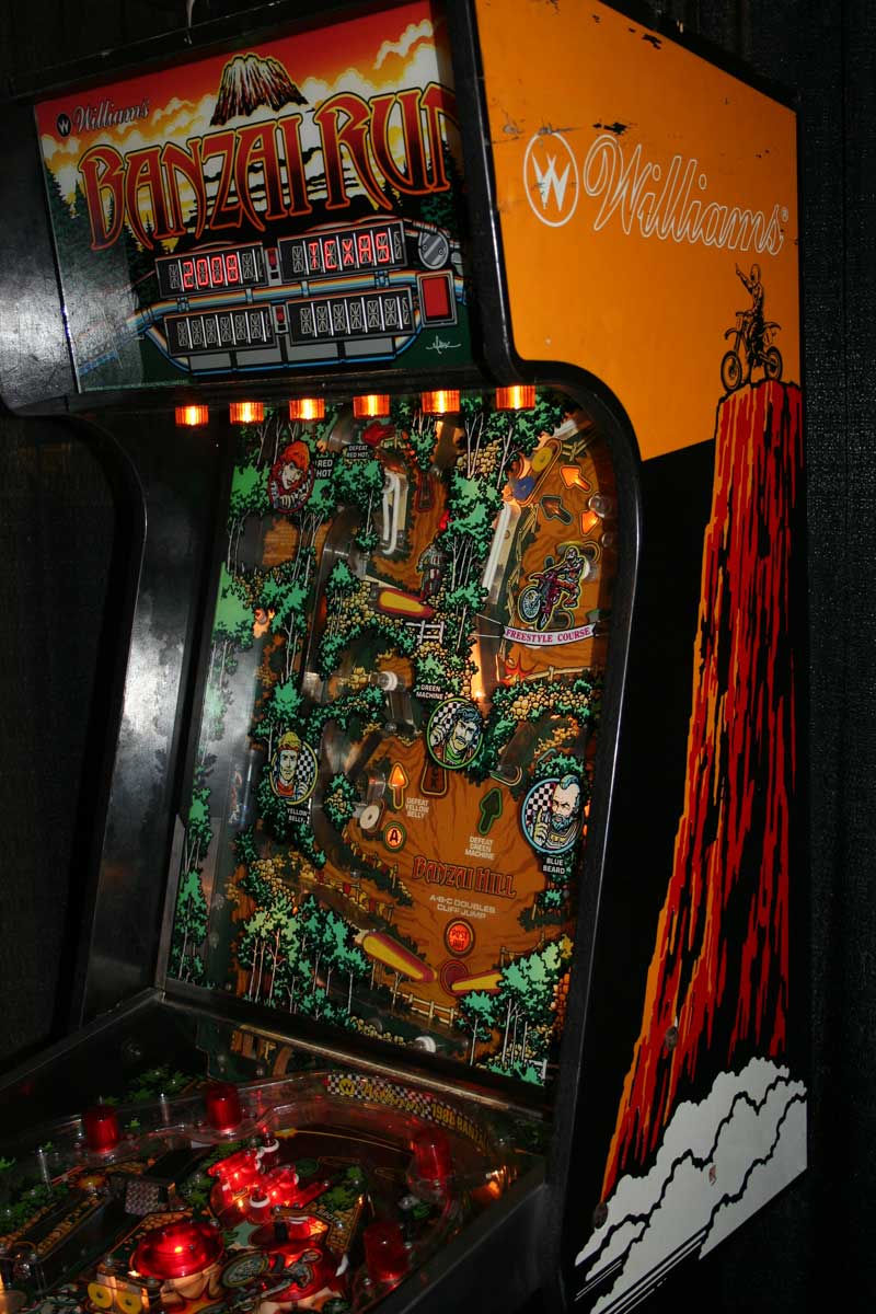 Banzai Run Pinball By Williams - Photo Banzai Run Pinball By Williams - Photo