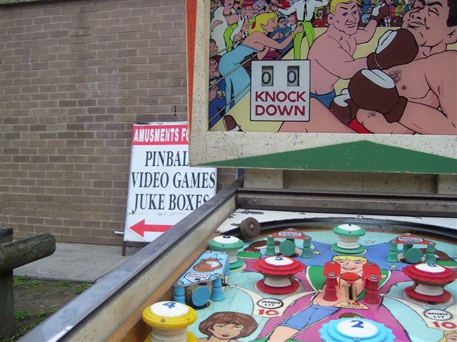 Big Champ Pinball By Alben of 1964 - Photo Big Champ Pinball By Alben of 1964 - Photo