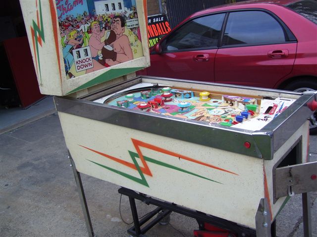 Big Champ Pinball By Alben of 1964 - Photo Big Champ Pinball By Alben of 1964 - Photo