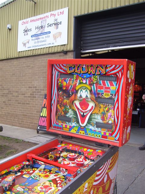 Clown Pinball By Zaccaria of 1985 - Photo Clown Pinball By Zaccaria of 1985 - Photo
