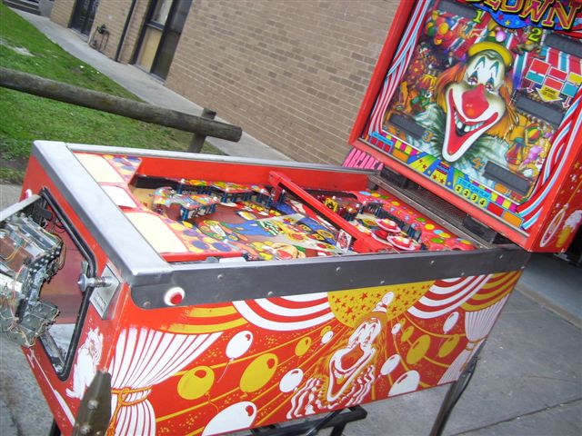 Clown Pinball By Zaccaria of 1985 - Photo Clown Pinball By Zaccaria of 1985 - Photo