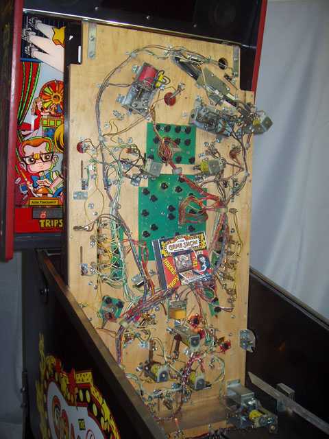 Game Show Pinball By Bally - Photo