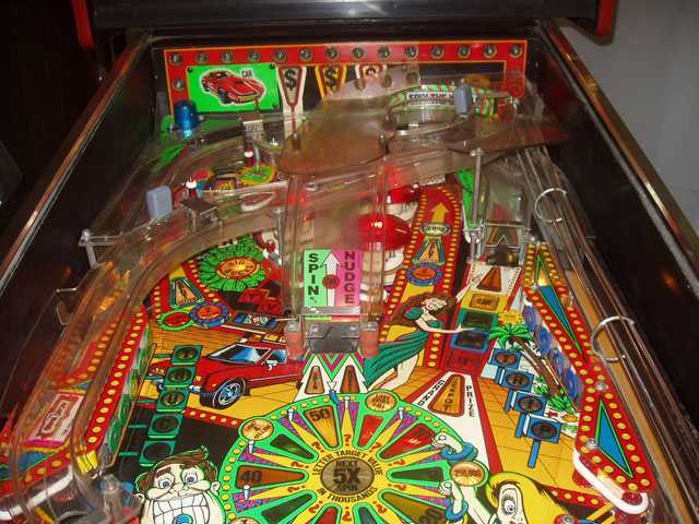 Game Show Pinball By Bally - Photo