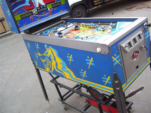 Grand Slam Pinball By Bally of 1983 - Photo