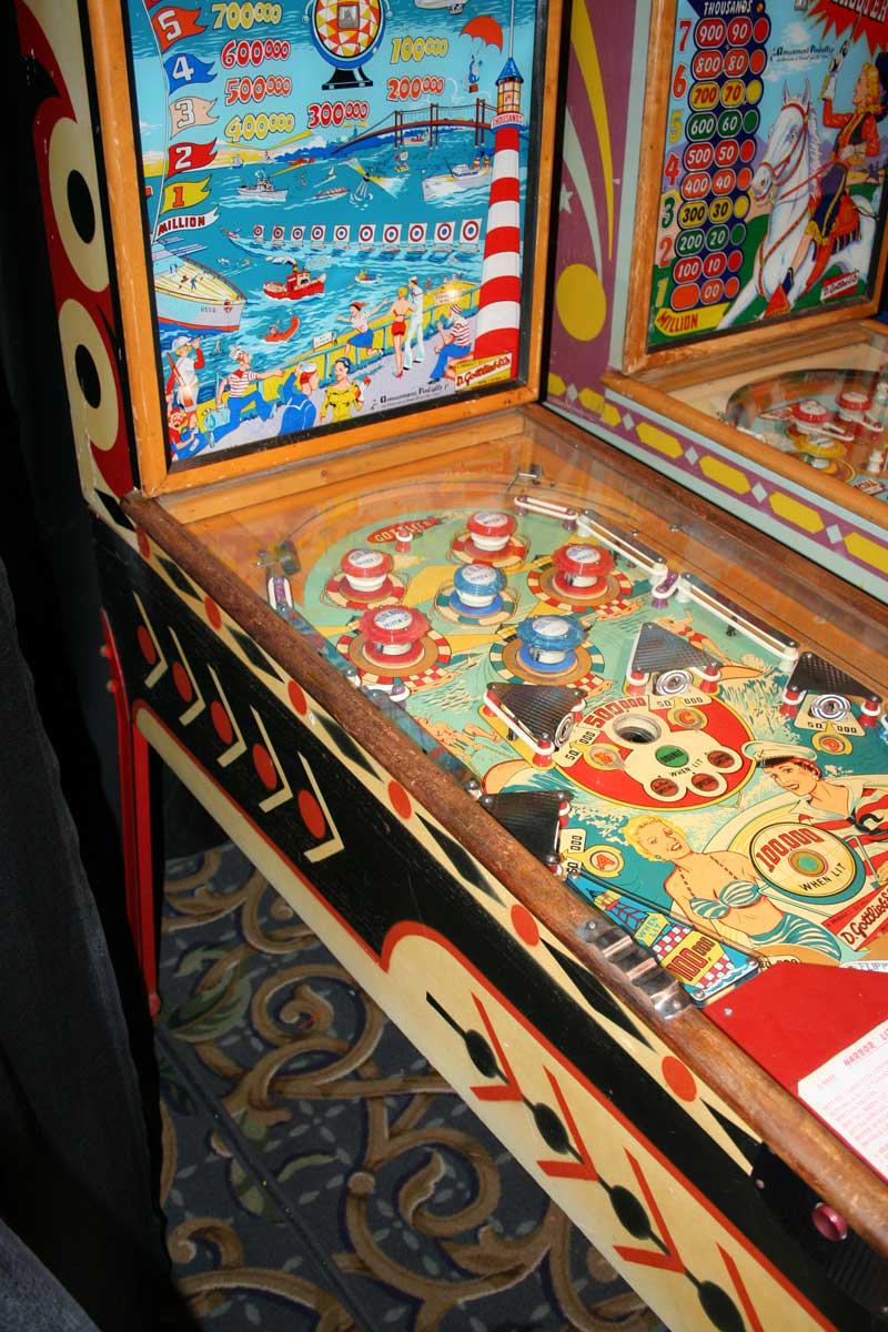 Harbor Lights Pinball By D. Gottlieb & Company - Photo