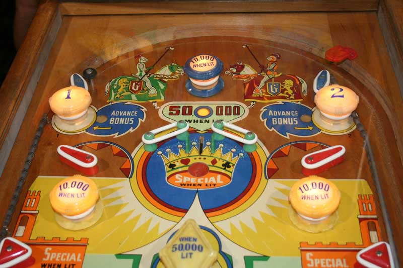 Humpty Dumpty Pinball By D. Gottlieb & Company - Photo Humpty Dumpty Pinball By D. Gottlieb & Company - Photo