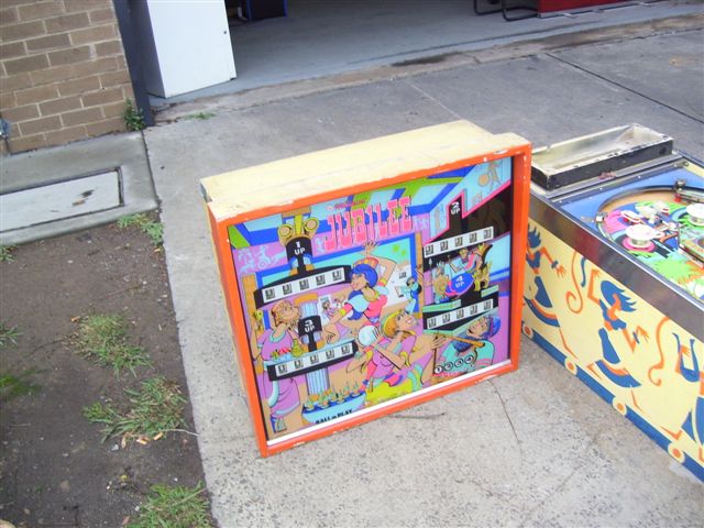 Jubilee Pinball By Williams - Photo Jubilee Pinball By Williams - Photo