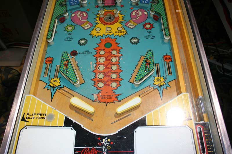 Knock Out Pinball By Bally - Photo