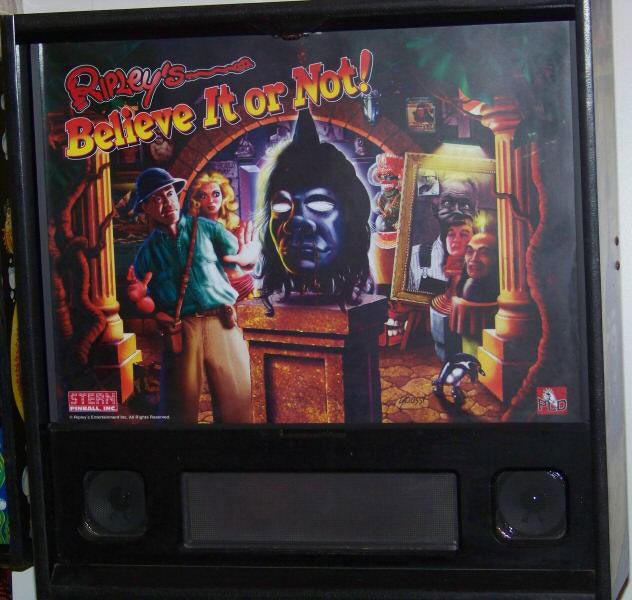 Ripley's Believe It Or Not Pinball By Stern 2004 - Photo Ripley's Believe It Or Not Pinball By Stern 2004 - Phot