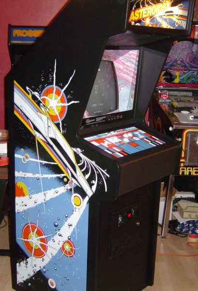 Atari Asteroids Arcade Video Game