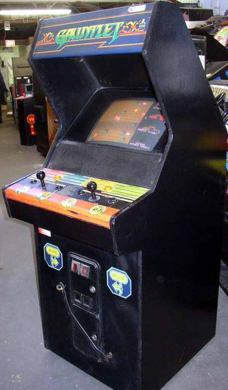 Atari Gauntlet Arcade Video Game