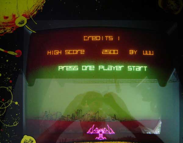 War Of The Worlds Video Arcade Game by Cinematronics