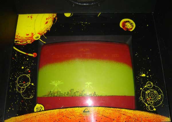War Of The Worlds Video Arcade Game by Cinematronics
