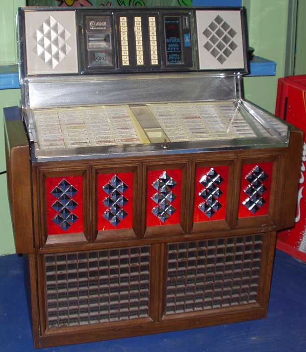 AMI Rowe R-80 Jukebox of 1976 - Photo