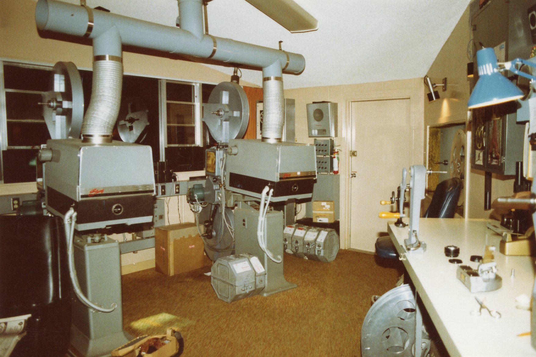 Skyview_Drive-In_Santa_Cruz_CA