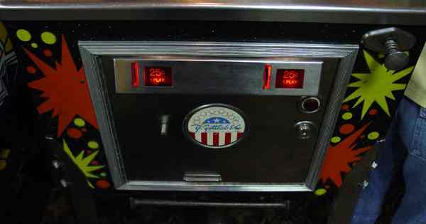 Buck Rogers Pinball - Pinball Image