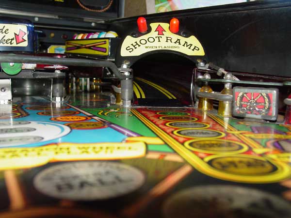 CUE BALL WIZARD - Pinball Image