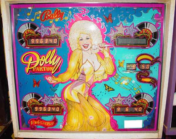 Dolly Parton Pinball By Bally - Photo