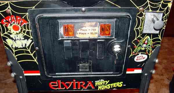 ELVIRA & THE PARTY MONSTERS - Pinball Image