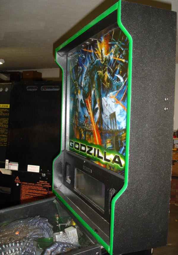 Godzilla Pinball By Sega - Photo