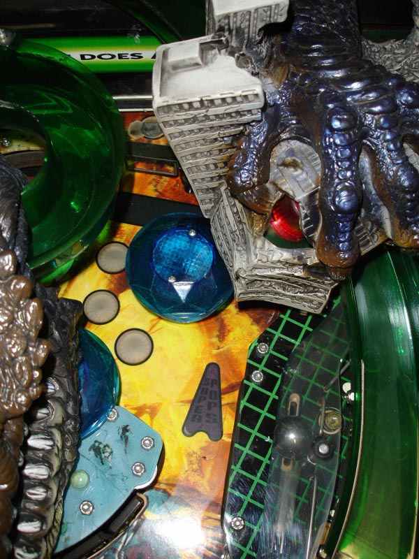 Godzilla Pinball By Sega - Photo