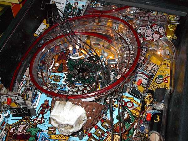 Hook Pinball By Data East - Photo