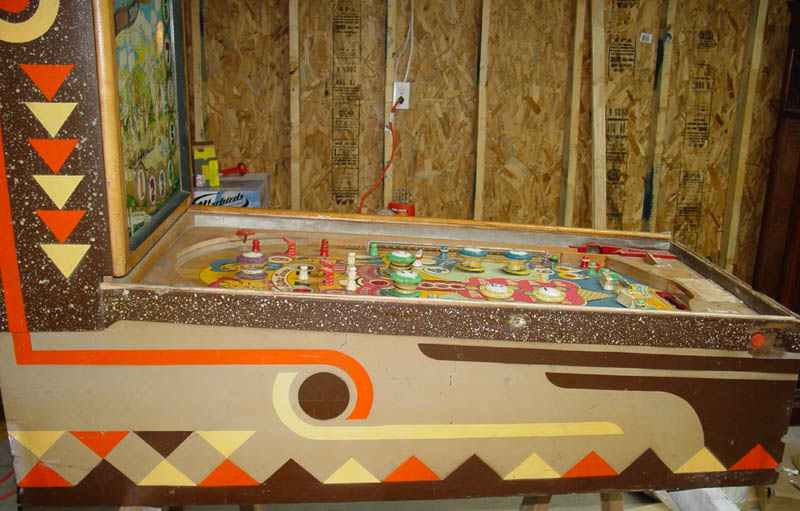 Round Up Pinball By Gottlieb - Photo