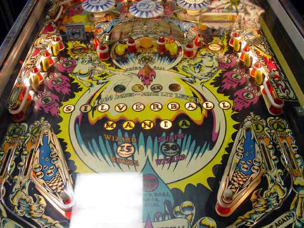 Silver Ball Mania - Pinball Machine Image