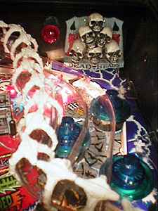 Scared Stiff - Pinball Machine Image