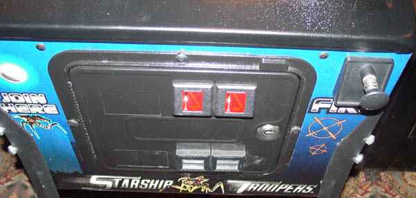 Starship Troopers Pinball By Sega - Photo