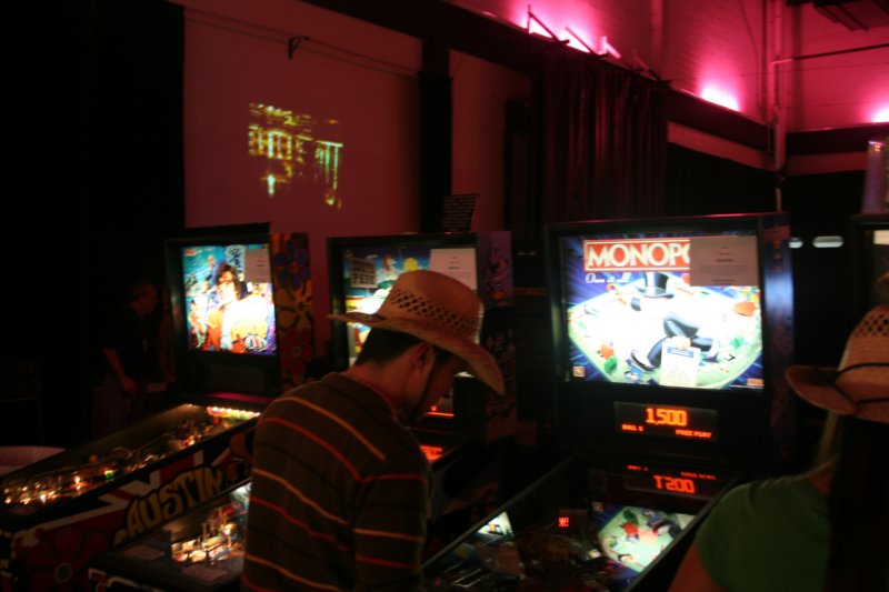 texaspinballfestival_200820.jpg