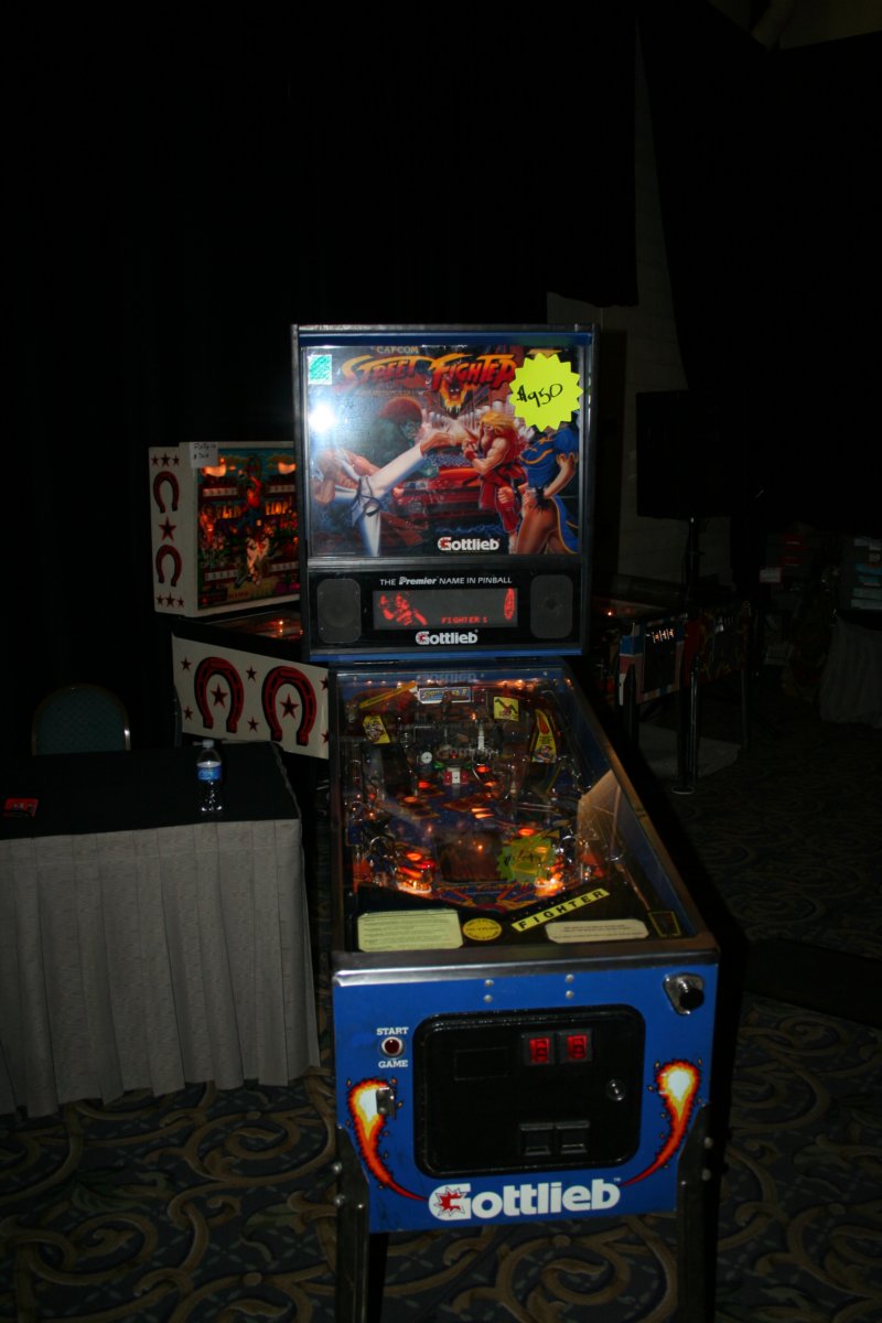 texas_pinball_festival_2009139.jpg