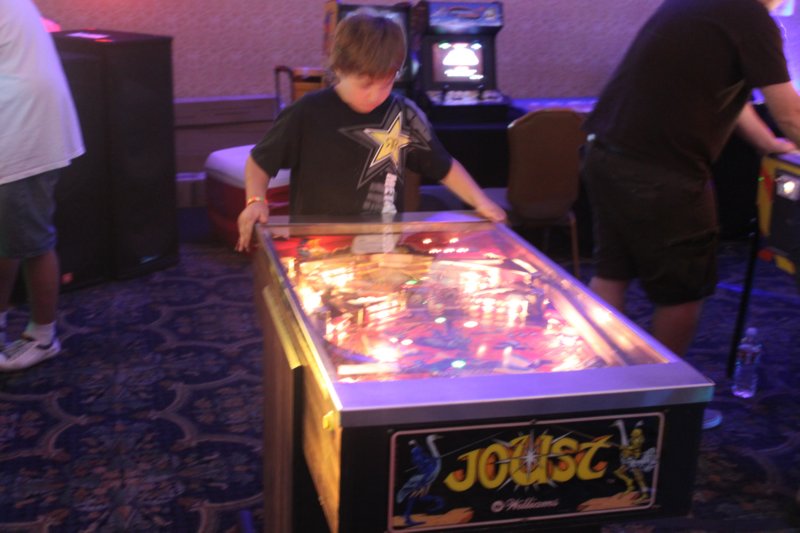 houston_arcade_expo_2012110.jpg