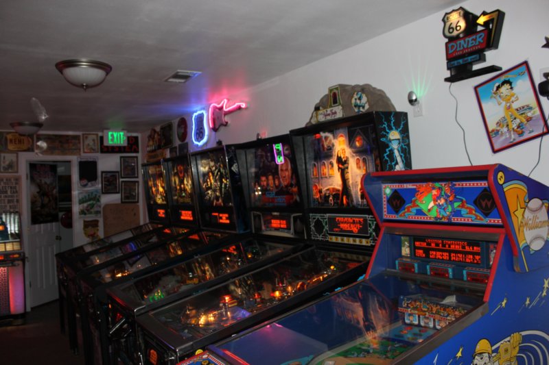 gameroom_may_2010_16.jpg