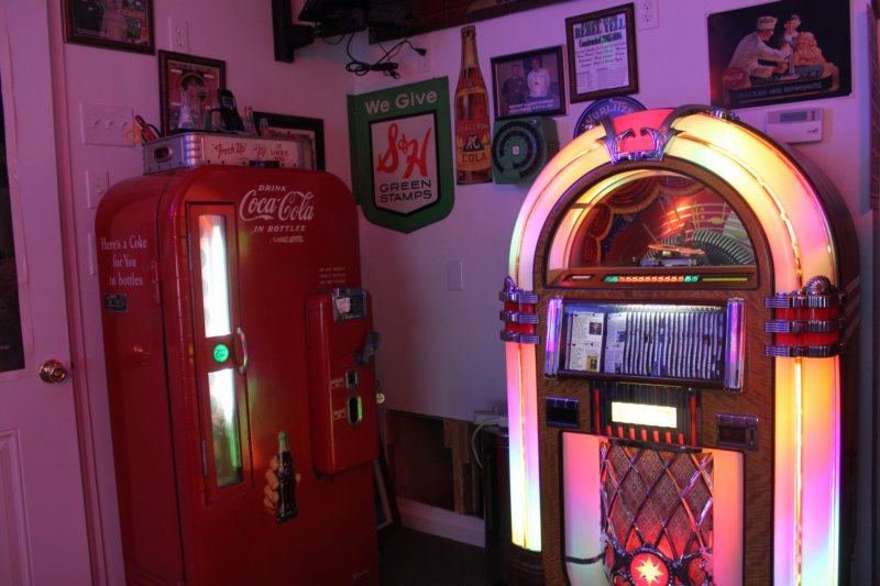 gameroom_may_2010_19.jpg