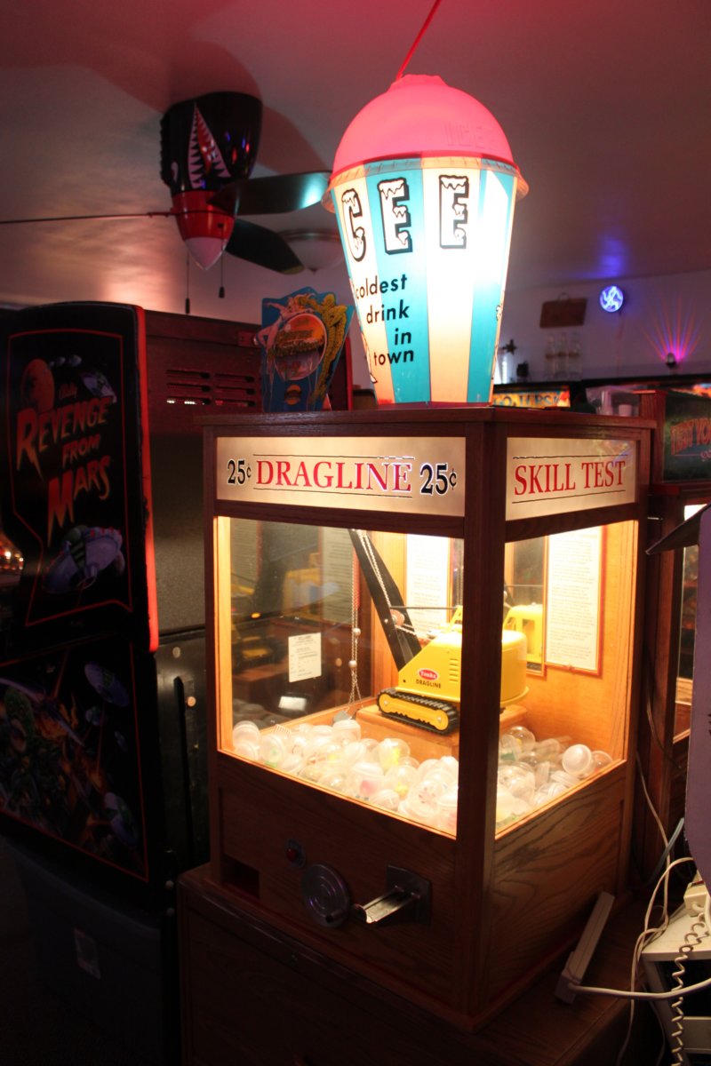 gameroom_may_2010_23.jpg